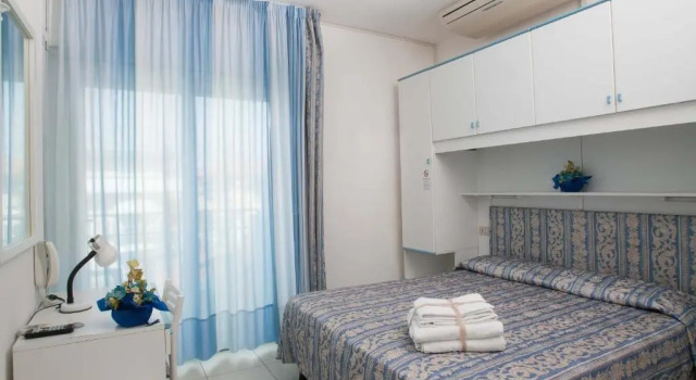 Двухместный номер Standard с балконом Hotel Sanremo