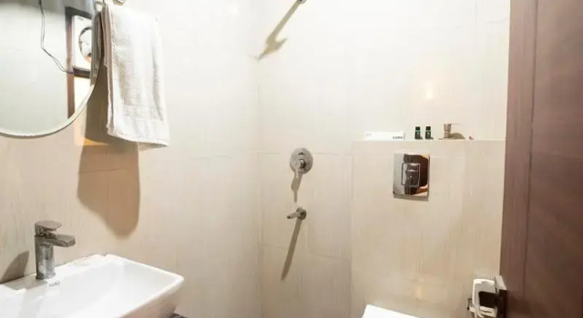Двухместный номер Deluxe с балконом HR Grand Hotel