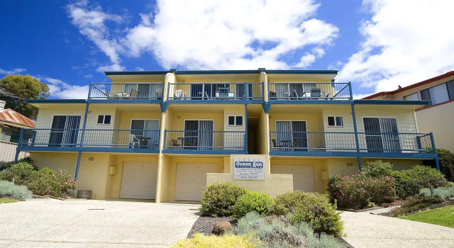 Lorne Ocean Sun Apartments, Book Apartment Lorne 
