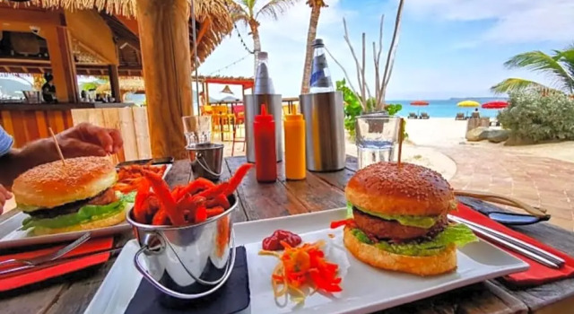 Suite Esmeralda Resort