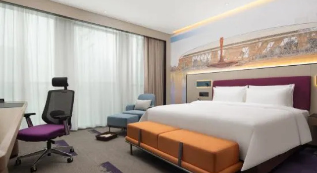 Люкс Hampton by Hilton Chengdu Railway North Station