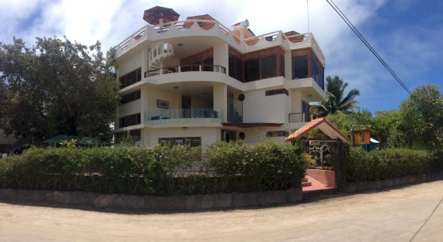 Hotel La Laguna Galapagos, Reservar Hotel Puerto Villamil Galápagos