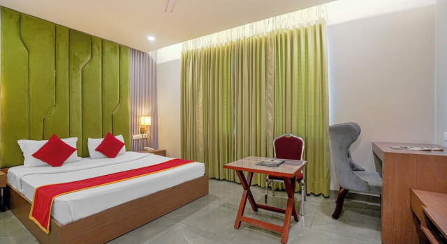 Номер Deluxe Hotel Highway Greens Near VR Punjab Mall Airport Road Mohali Chandigarh