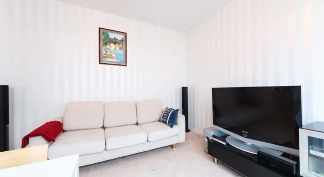 Helsinki downtown apartments, Забронировать Апартаменты/квартира Хельсинки Большой Хельсинки, рядом с University of the Arts Helsinki