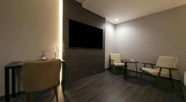 Номер Presidential H Avenue Hotel Sangmu Branch
