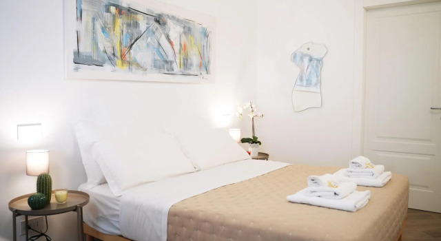 Trastevere Romantic Chic and Smart Loft, Prenota Hotel Trastevere Roma