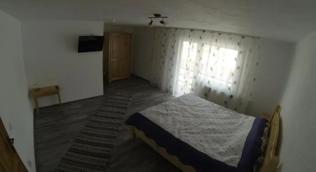 Simon House, Rezervovat Apartmán Hotely v Prahova Valley s parkováním, Parkování