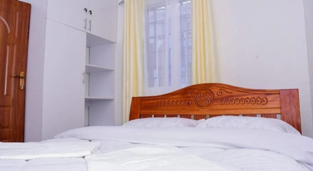 Апартаменты Deluxe The White House Apartments Kibwezi