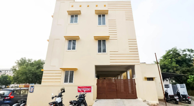 SPOT ON 76317 Star Residency