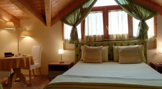 Полулюкс B&B Domus Traiani Benevento