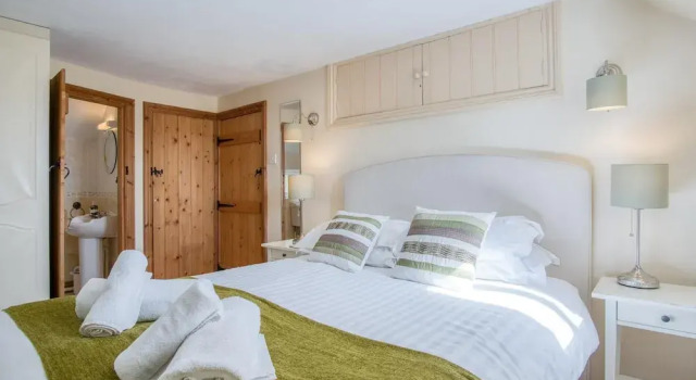 Bullcroft - 6 Bedroom House - Oxwich, Забронировать Дом для отпуска Суонси Полуостров Гоуэр, рядом с Замок Пенрайс