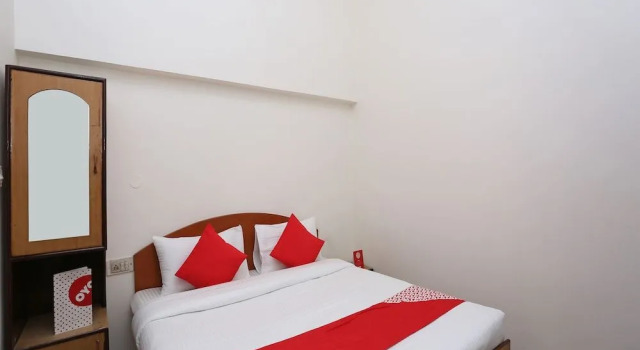 OYO 22473 Divine, Rezerwuj Hotel Hotele w Gujarat ze śniadaniem, Śniadanie