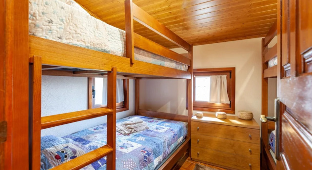 Коттедж с 2 комнатами с видом на горы Casa das Bonecas