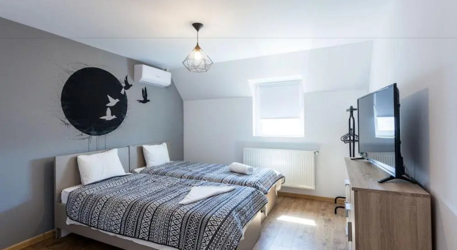 Benjamin Franklin Suite, Забронировать Отель Отели Бухареста 3 звезды, рядом с Музей коллекций произведений искусства, 3*