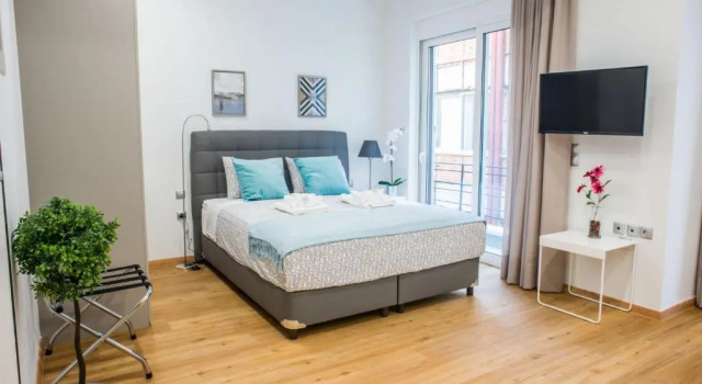 Апартаменты A25 Pristine & Sunny flat with balcony at downtown Athens