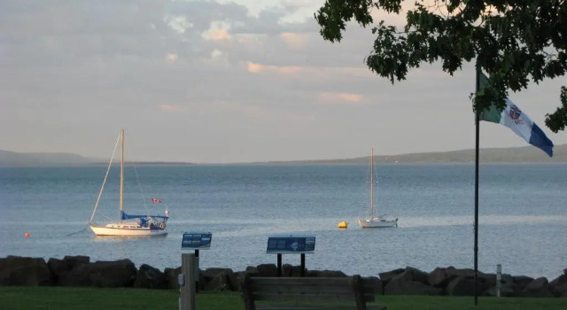 Номер Standard Bayside Inn
