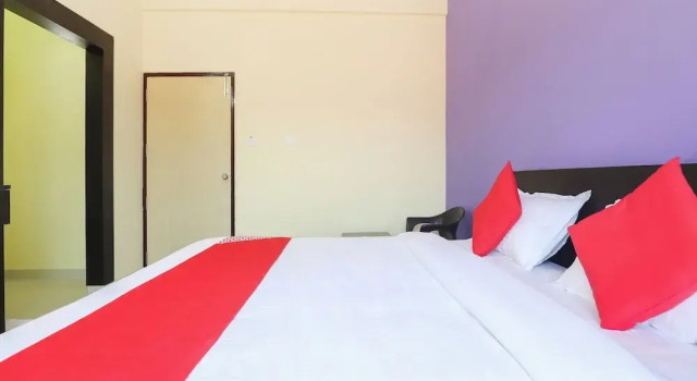 Oyo 33451 Ace Inn, Rezerwuj Hotel Bidadi Bangalore