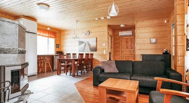 Holiday Home Aapeli iso, Book Feriehus Villaer i Etseri, Villa