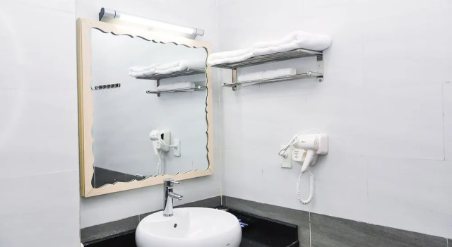 Номер Standard Hai Tien Plaza Hotel
