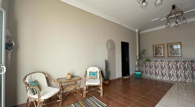 La Casa Guest House