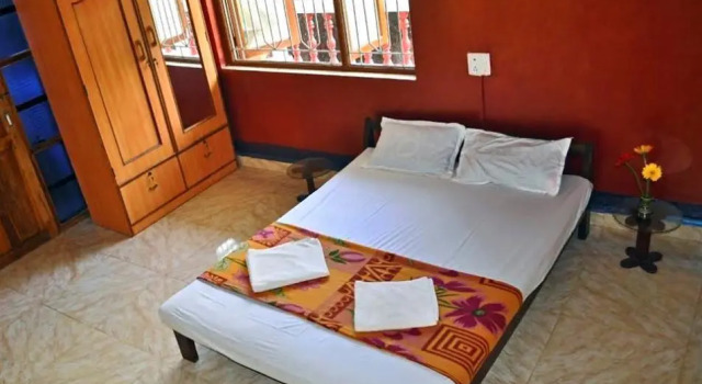 Oasis Beach Resort, Prenota Resort Morjim 