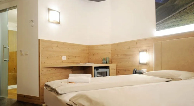 Touring Hotel & Spa, Boek Resort Edolo Valcamonica