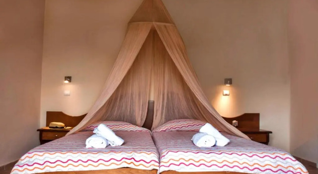 Fouxia Apartments and Studios