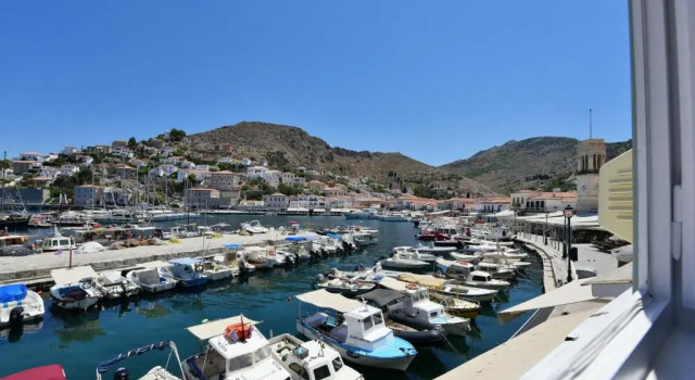 Вилла Hydra Hospitality Port Apartment