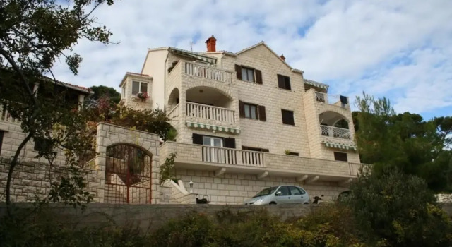 Pavao - With Parking - A2, Rezerwuj Hotel Brac Island 