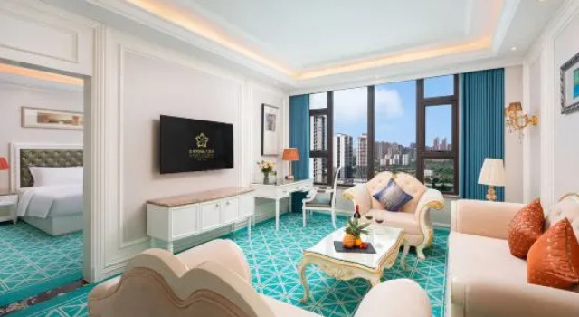 Люкс Deluxe Golden Bauhinia International Hotel