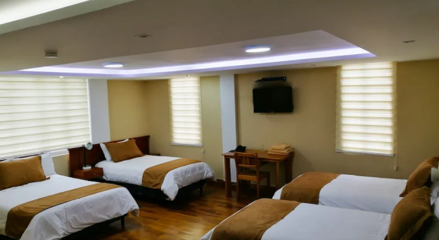 Четырёхместный семейный номер Standard Hotel Carolina Montecarlo