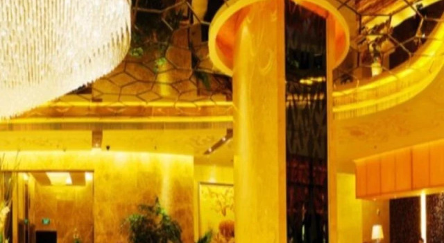 Crystal Hotel, Buchen Sie Hotel Huangshi Hubei