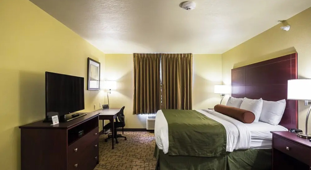 Люкс Cobblestone Inn & Suites - Altamont
