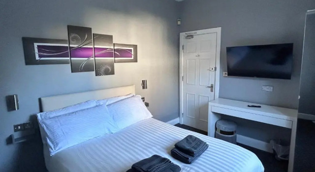 Regency House, Book Hotel Loughborough 