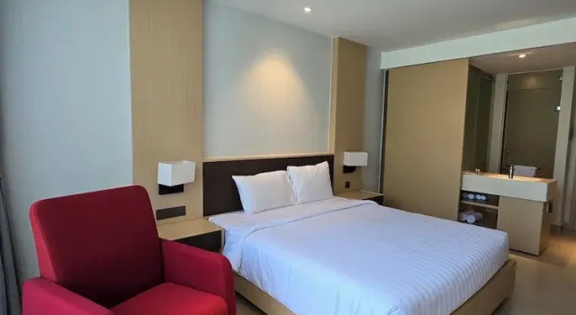 Номер Deluxe Happy Beach Oceanview Arena Cam Ranh Condotel