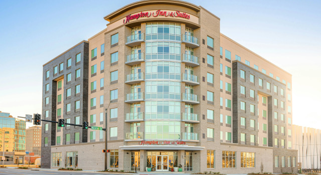 Hampton Inn & Suites Huntsville Downtown