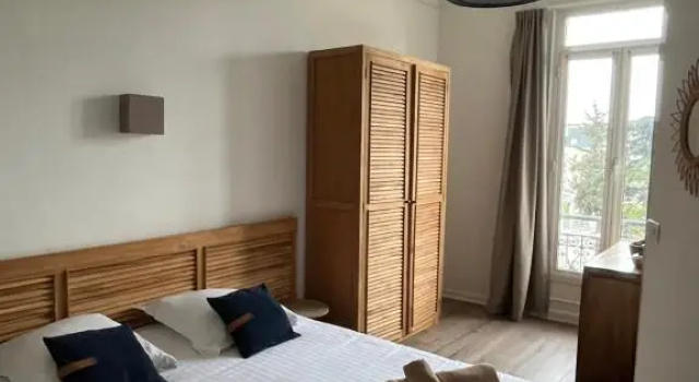 Четырёхместный номер Standard Hotel Alexandra - Boutique Hotel