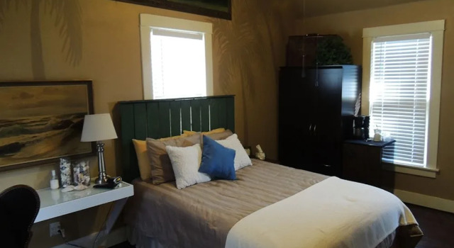 Lyons'' Twin Mansions B&B And Spa, Rezerwuj Bed and Breakfast Hotele SPA w Fort Scott, SPA