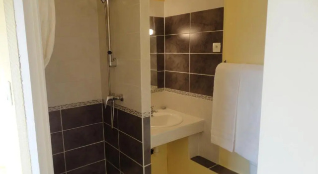 Трёхместный номер Standard Hotel de Bretagne
