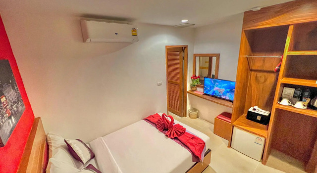Двухместный номер Economy (без окна) PJ Patong Resortel