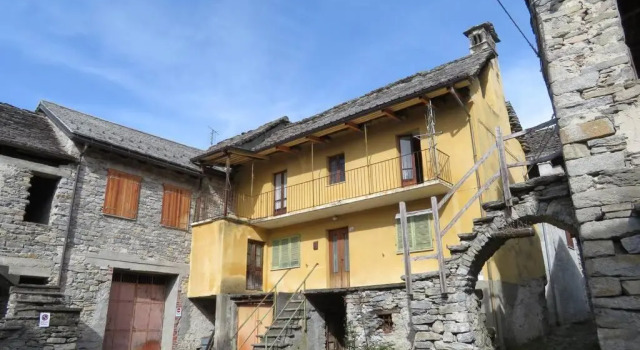 Il Girasole, Rezervați Hotel Montecrestese Piemont