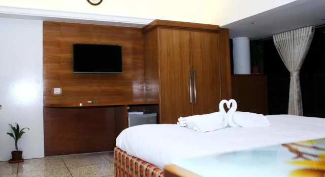 Люкс Nagar Valley Hotel Ltd