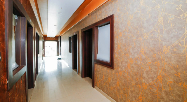 OYO Flagship 30459 Hotel Om Sai Ram, Забронировать Отель Отели Орчха с завтраком, Завтраки