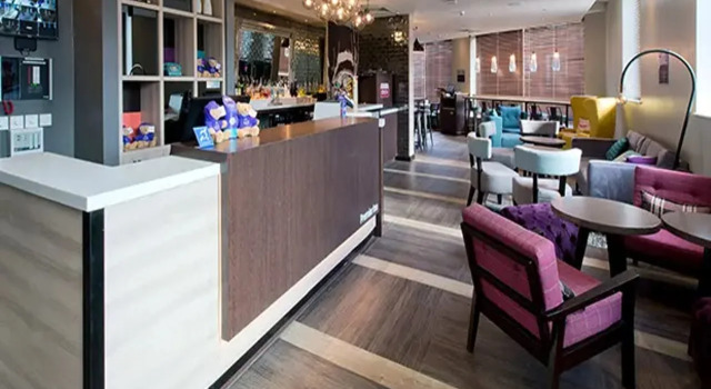 Premier Inn Epsom Town Centre, Boek Hotel Epsom Surrey
