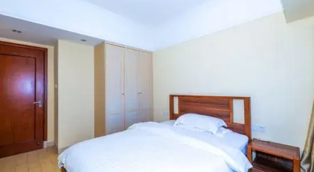 Люкс с 2 комнатами Lantian Weekend Vacation Homestay (Yangjiang Hailing Island Poly Silver Beach)