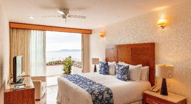 Люкс с 3 комнатами Grand Miramar All Luxury Suites & Residences