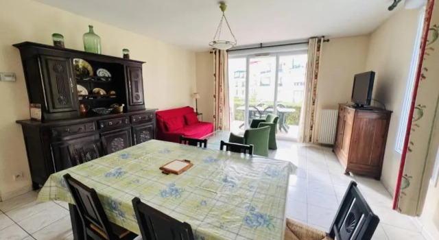Appartement Cambo-les-Bains, 3 pièces, 4 personnes - FR-1-495-18, Prenota Appartamento Hotel a Aquitania con parcheggio, Parcheggio