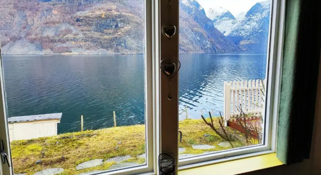Апартаменты с 3 комнатами с видом на море Visit Undredal