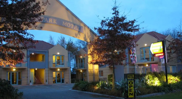 Denton Park Motel, Reserva ahora Motel Christchurch Porters Ski Area