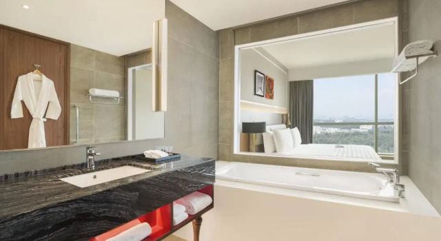 Полулюкс Le Meridien Putrajaya